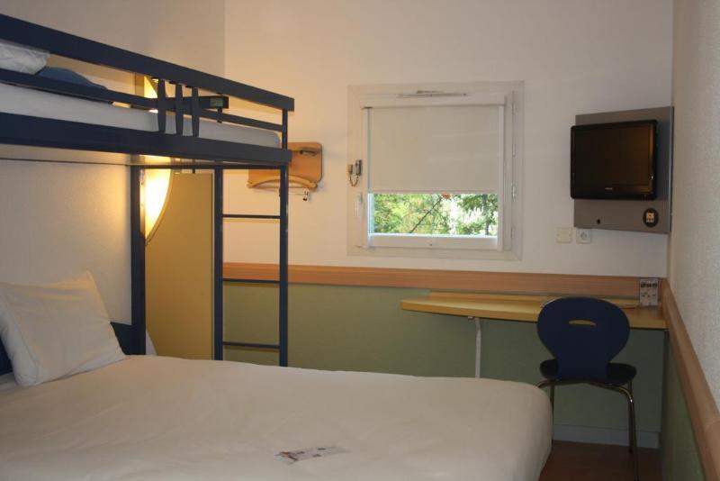 Hotel Ibis Issoire Zewnętrze zdjęcie