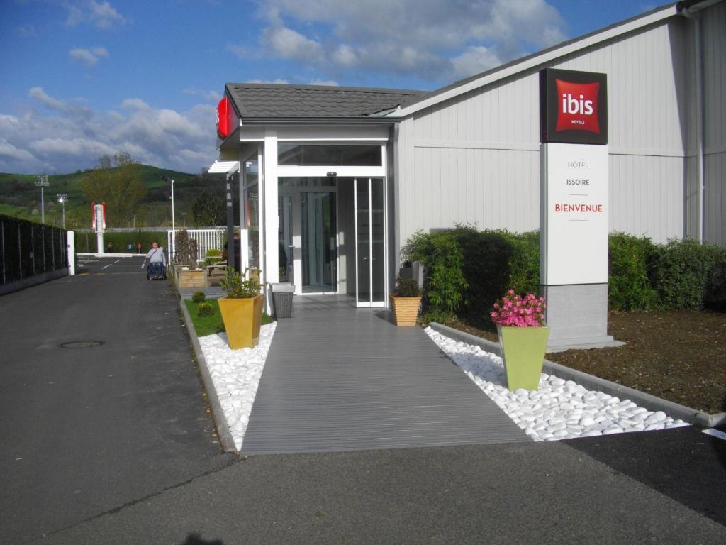 Hotel Ibis Issoire Zewnętrze zdjęcie