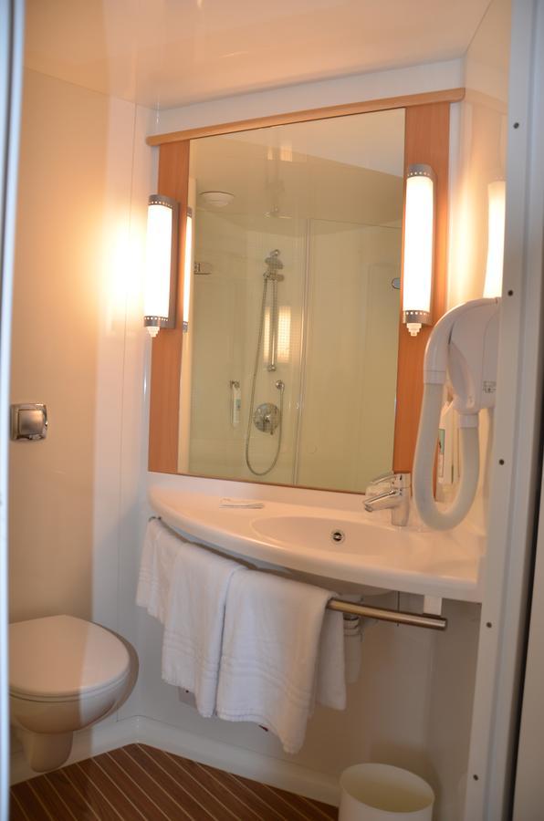 Hotel Ibis Issoire Zewnętrze zdjęcie