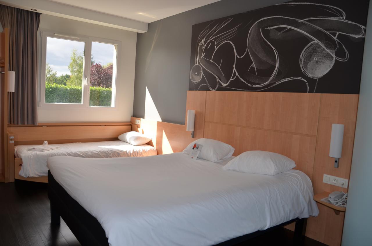 Hotel Ibis Issoire Zewnętrze zdjęcie