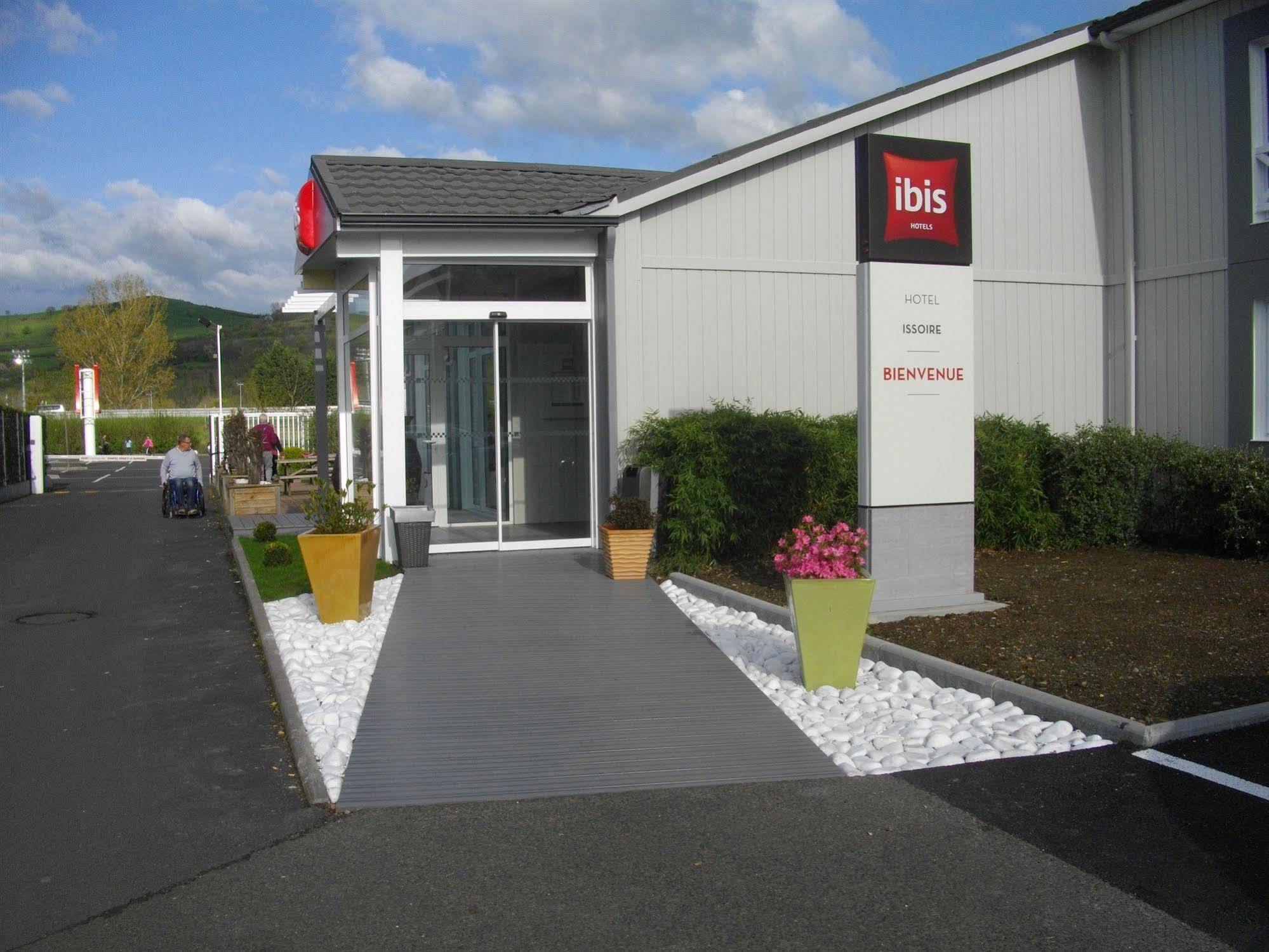 Hotel Ibis Issoire Zewnętrze zdjęcie