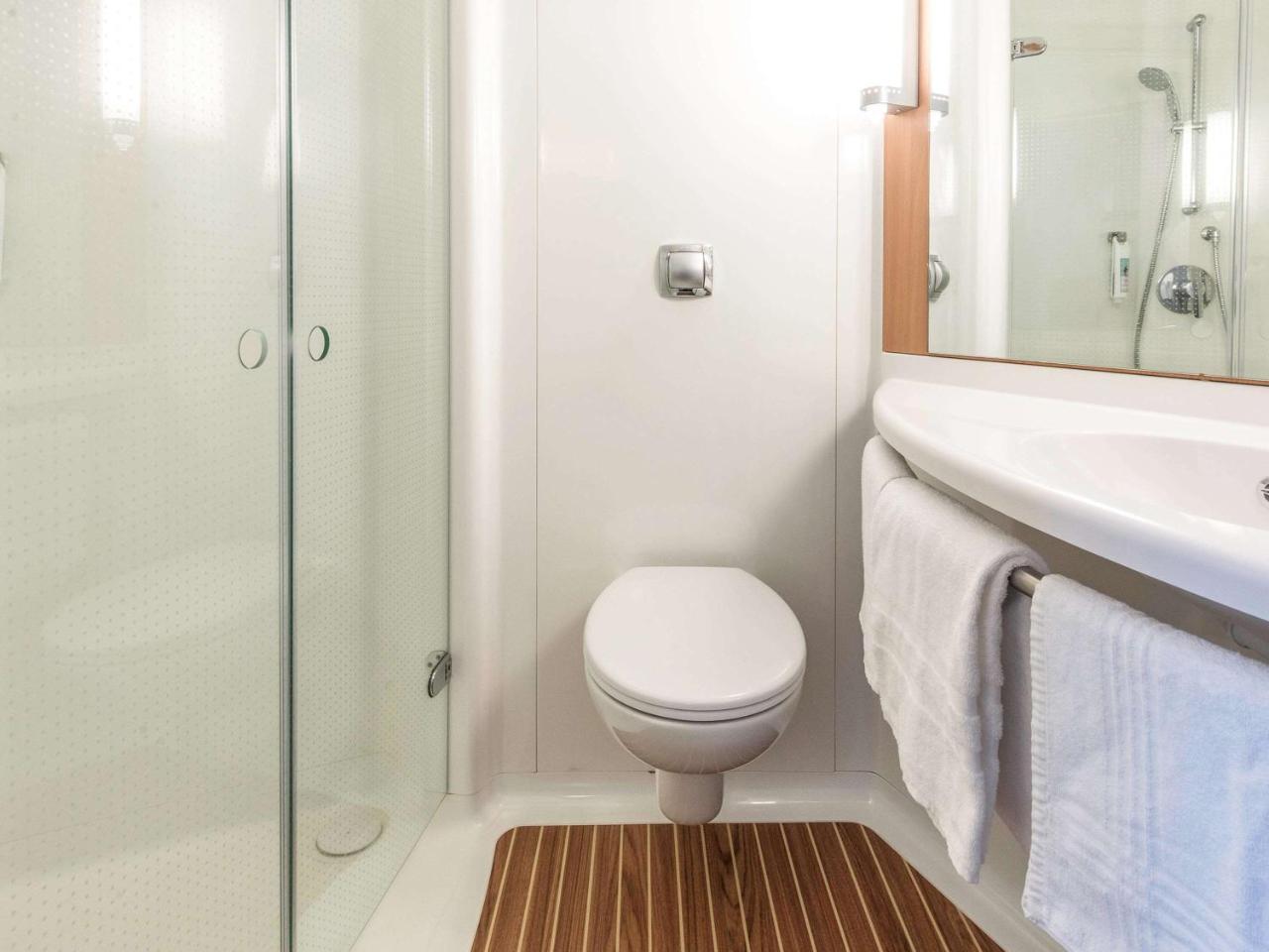 Hotel Ibis Issoire Zewnętrze zdjęcie